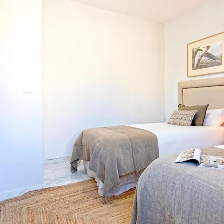 Apartment Genteel Plaza De Tendillas